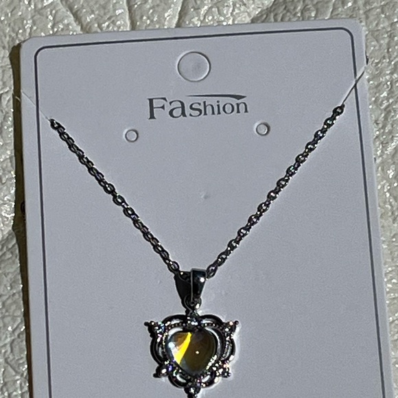 Heart Necklace - Picture 1 of 1